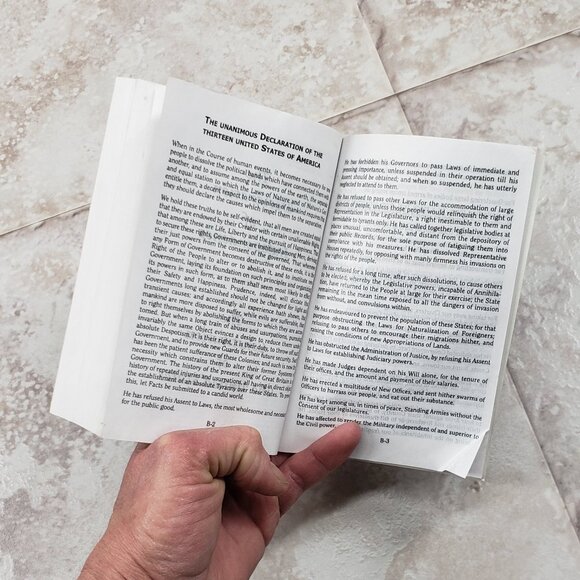 5th Edition Citizens Life Reference Manual w/ New Testament Go Therefore Inc - Picture 8 of 16